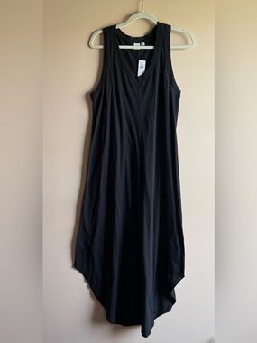 GAP Factory Black Sleeveless Maxi Dress